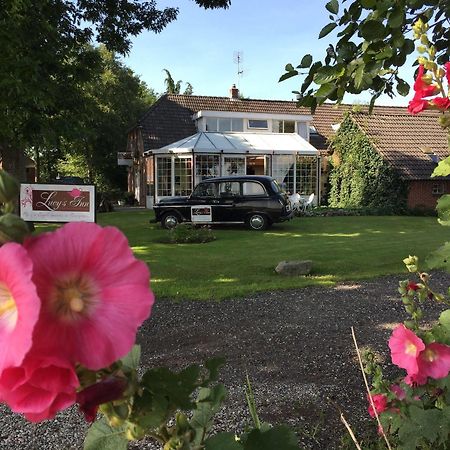 Lucy'S Inn Eesergroen Luaran gambar